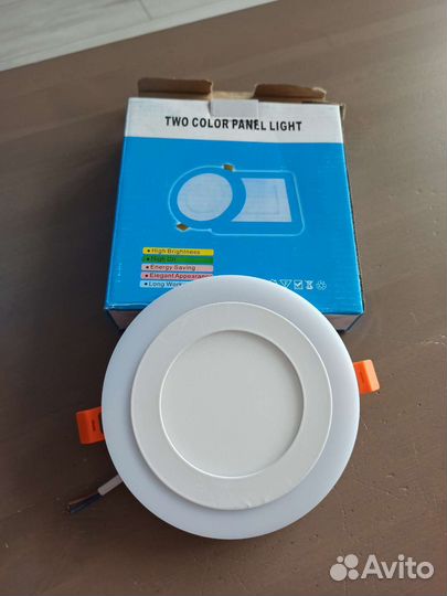 Светильник встраиваемый