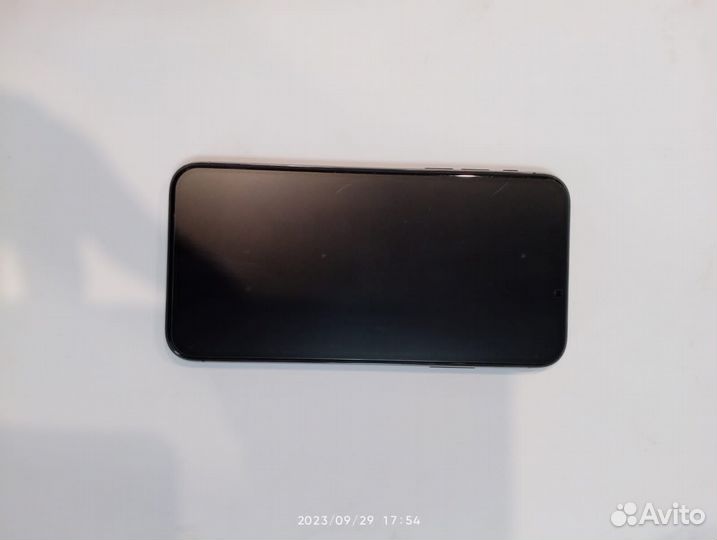 Продаю iPhone 10