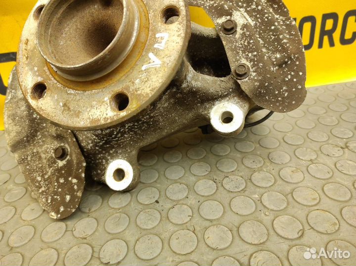 Кулак поворотный передний левый Bmw 116I F20