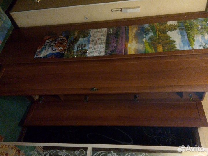 Шкаф для одежды бу