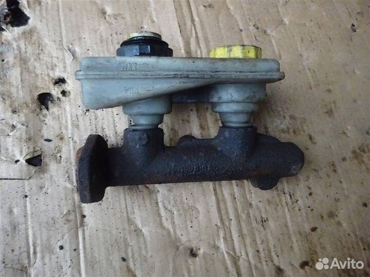 Цилиндр тормозной главный Ford Transit 1991-1994