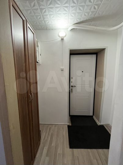 2-к. квартира, 48 м², 1/4 эт.