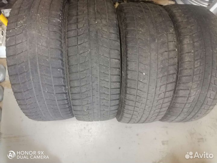 Bridgestone Blizzak Revo2 185/55 R15 82Q