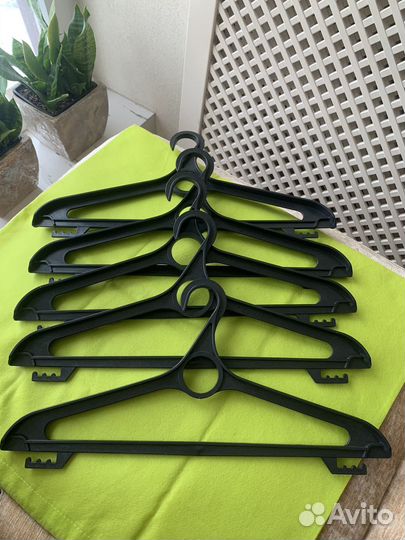 Набор Плечиков Новые 5 шт Вешалки/подплечики