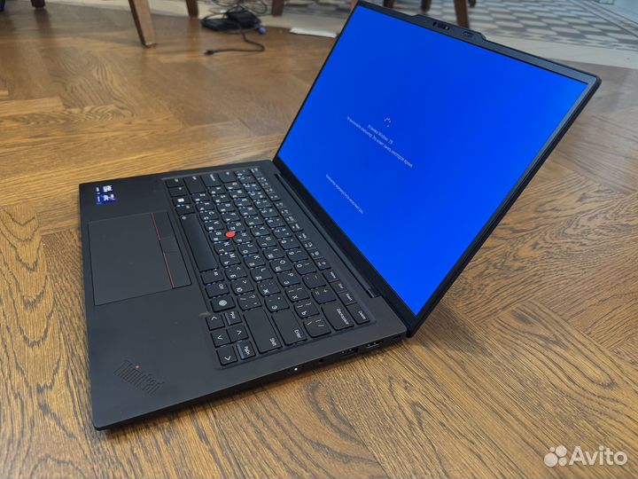 Lenovo ThinkPad X1 Carbon Gen 12 2024