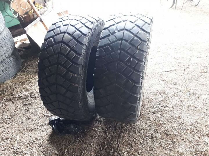 Yokohama A352 33/50 R15