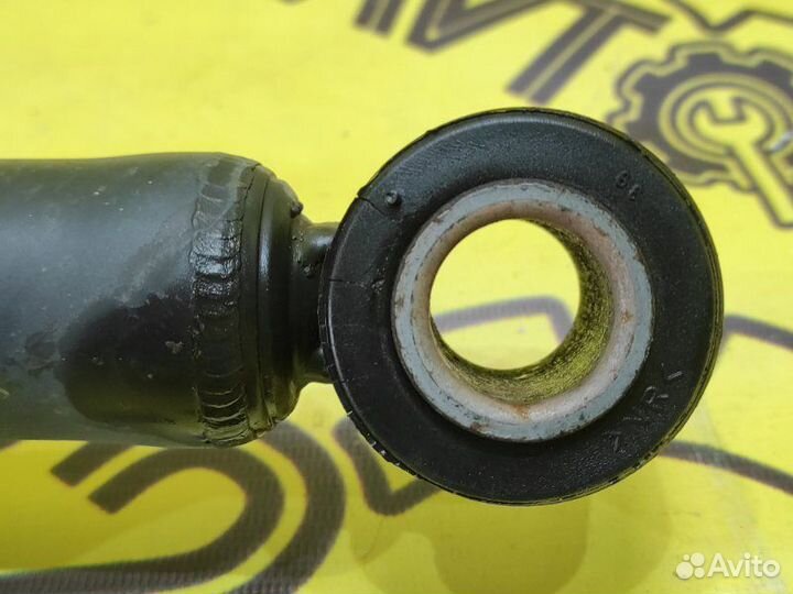 Стойки комплект задние Toyota Corolla Allex NZE121