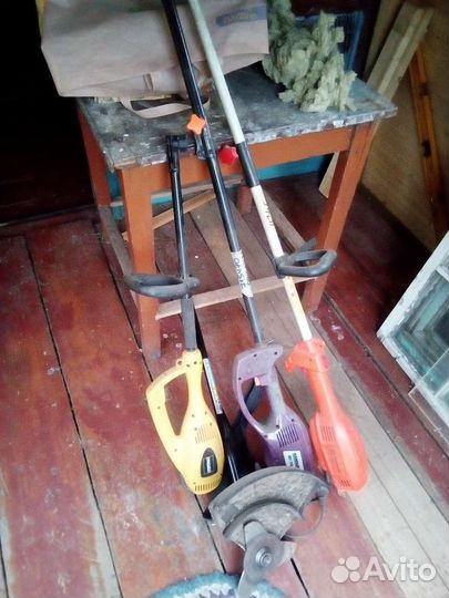 Триммер электрический садовый бу