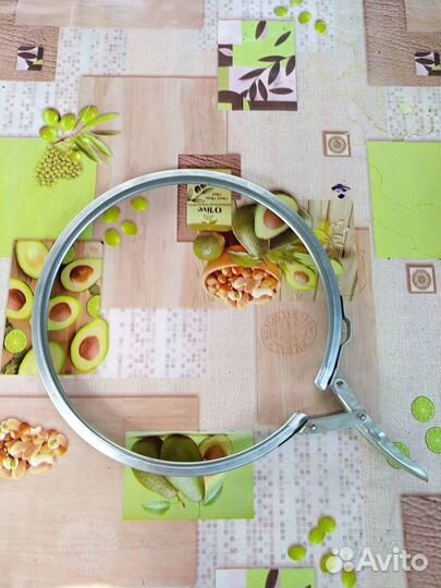 Замок обруч для закрывания крышки бочек