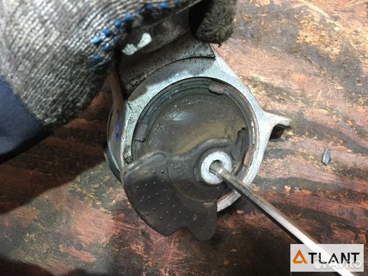 Подушка двигателя передний левый honda CR-Z