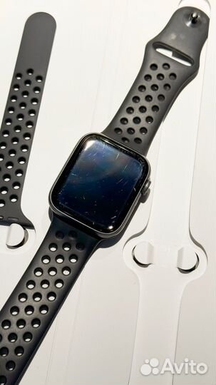 Часы apple watch 5 44 mm nike