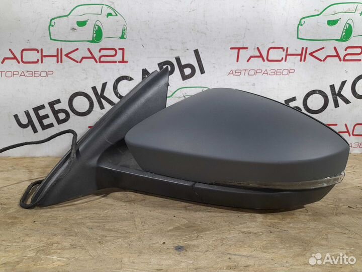 Зеркало боковое левое skoda Octavia A7 (2013-2021)