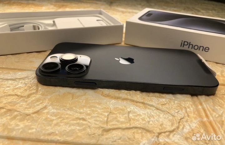 iPhone xr в корпусе 15 pro