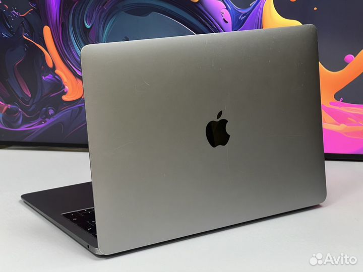 Apple MacBook Air 13 2019 i5-2ядра/16/512