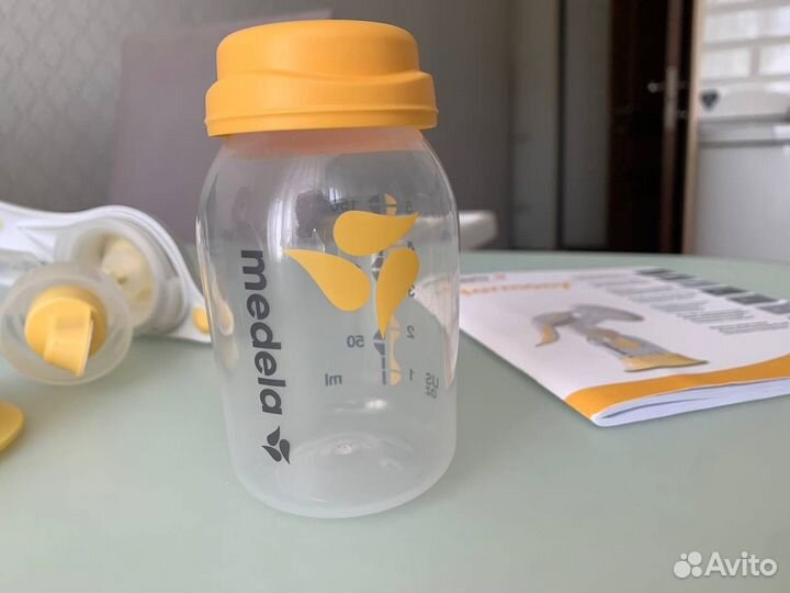 Молокоотсос Medela Harmony ручной