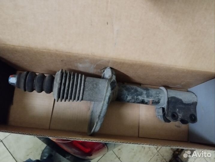 Амортизатор передний renault logan 1