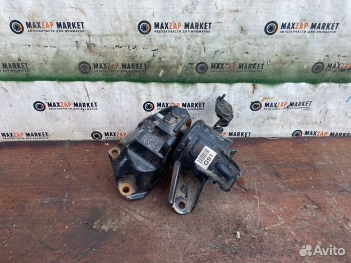 Опора двигателя Kia Sorento 2.4 2019