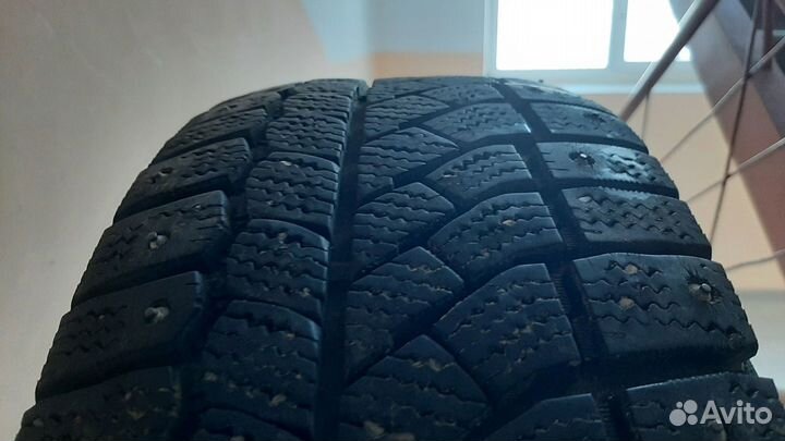 Viatti Brina Nordico V-522 195/80 R15