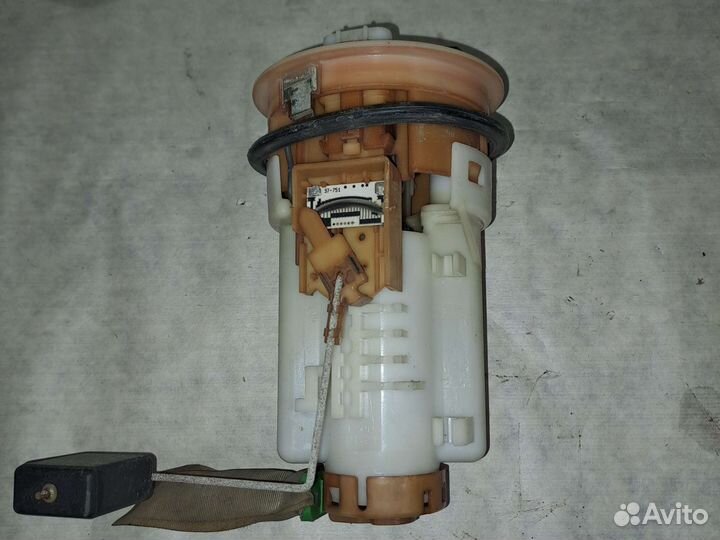 Топливный насос Toyota Premio T240 1ZZ-Fe