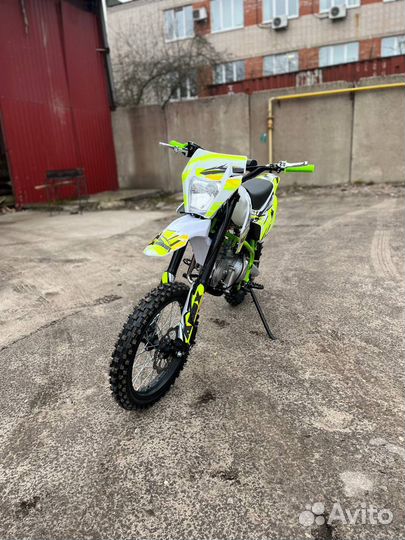 Новый apex 125 E 17/14R