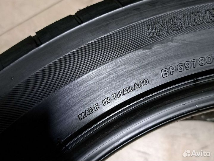 Bridgestone Potenza Adrenalin RE004 215/55 R17 94W