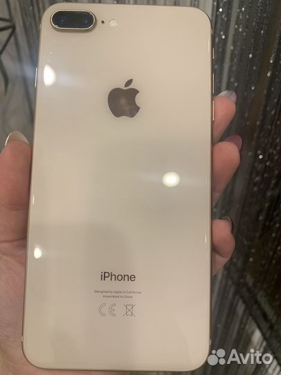 iPhone 8 Plus, 64 ГБ