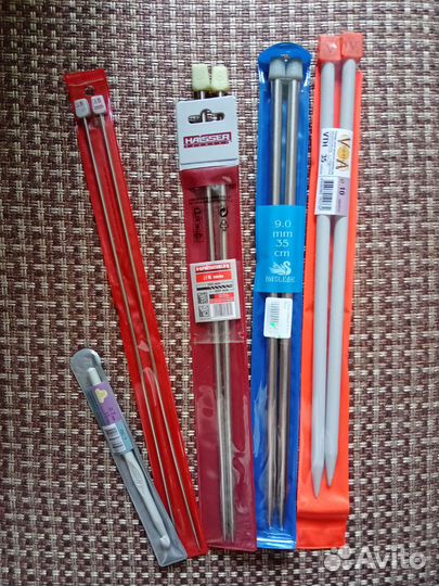 Спицы и крючок для вязания