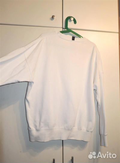 Свитер унисекс, белый оверсайз, Pull#Bear р.46 (S)