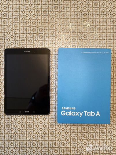 Планшет Samsung Galaxy Tab A 9.7 SM-T555