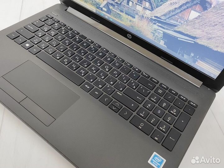 Для игр учебы работы HP 250 G7 FullHD Ноутбук