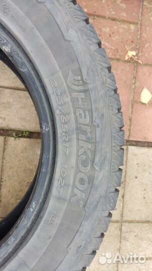 Hankook Nordik 3000 225/65 R17