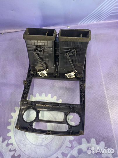 Центральная консоль Kia Sportage 2