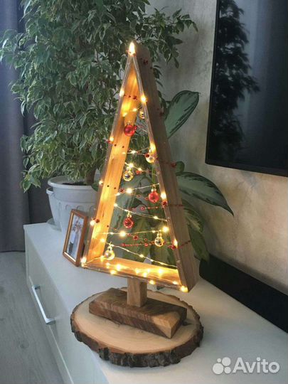 Ёлочка из вяза для новогоднего настроения