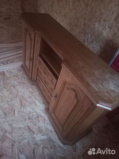 Комод из массива дуба