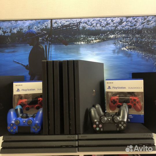 Sony PlayStation 4 Pro+750 топовых игр