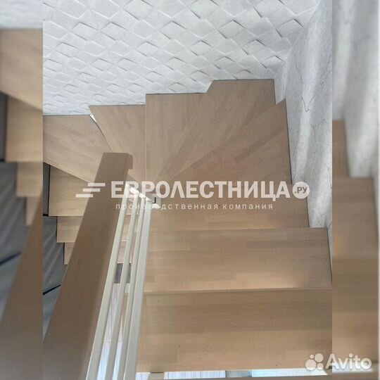 Лестница на металокаркасе