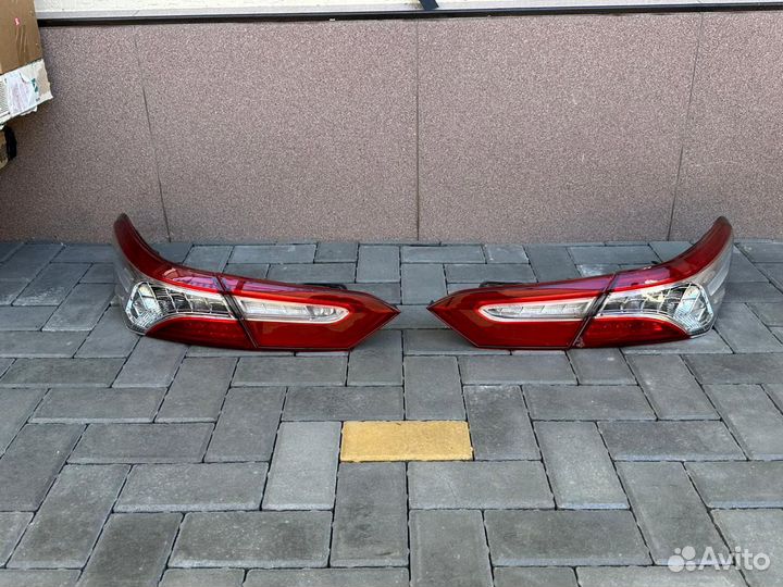 Задние фары на camry 70,75