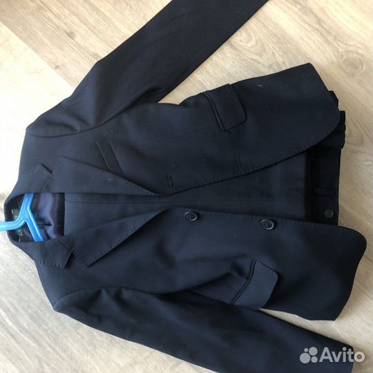 Школьный костюм