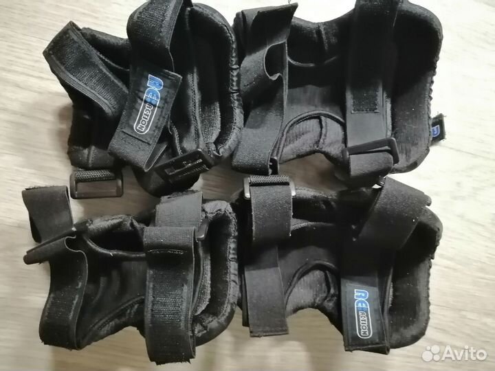 Наколенники+Налокотники Re Action