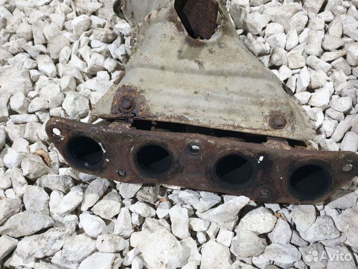 Выпускной коллектор Toyota Matrix Тойота Матрикс