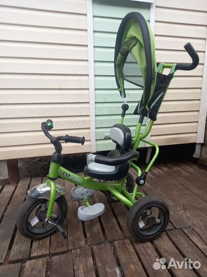 Детский велосипед трехколесный с ручкой