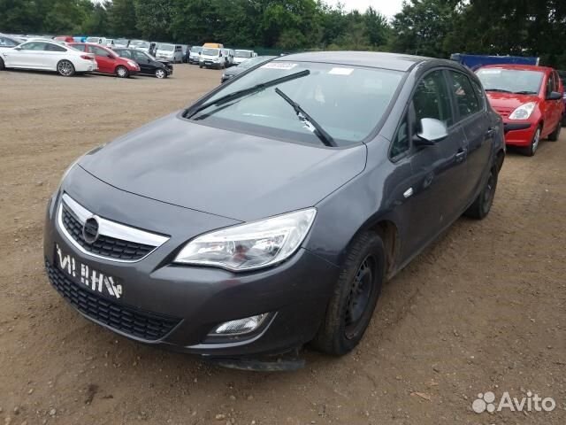 Разбор на запчасти Opel Astra J