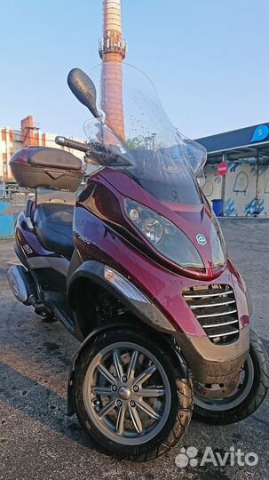 Piaggio MP3 в идеальном состоянии