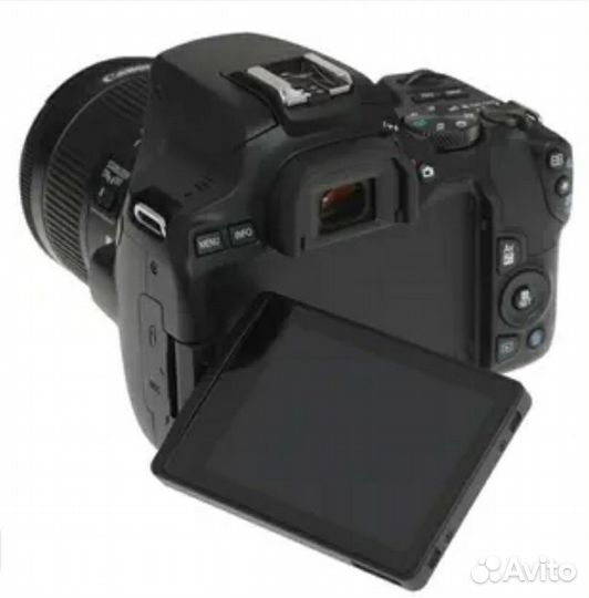 Зеркальный фотоаппарат canon