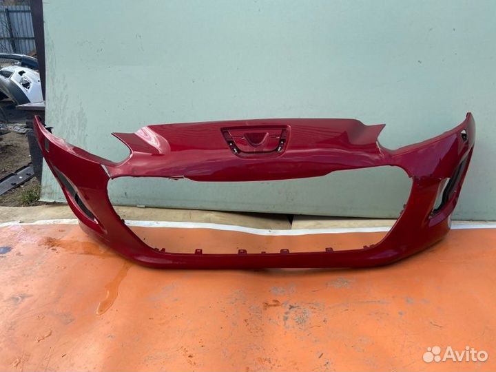 Бампер передний Peugeot 308 2011