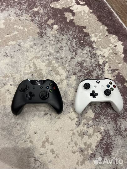 Xbox One 512 гб