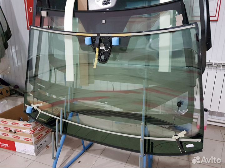 Лобовое стекло Kia Forte III K3 II датчик запотевания