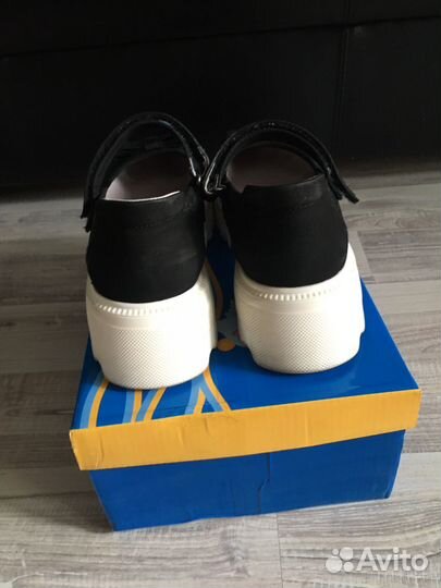 Туфли школьные 35р