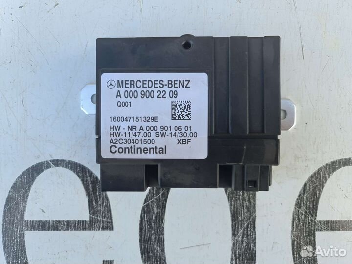 Блок управления топливным насосом Mercedes W222