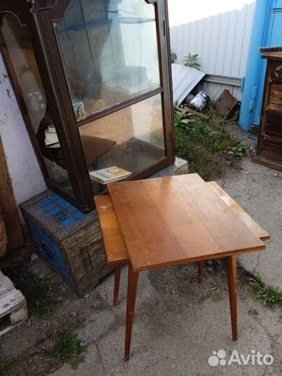 Вращающейся столик для телевизора СССР